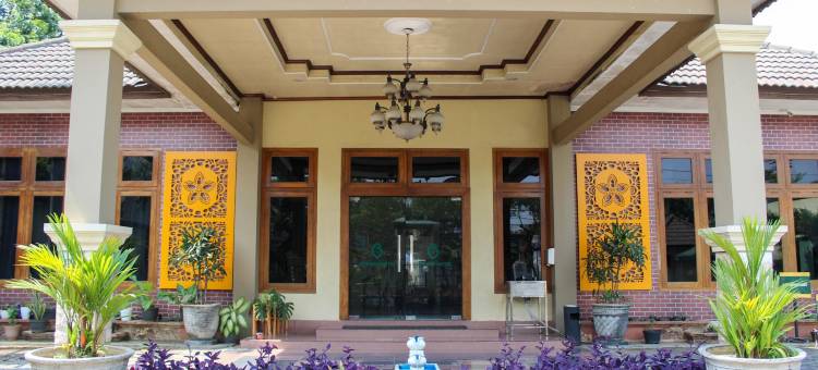 Hotel Gitrary Pati图片