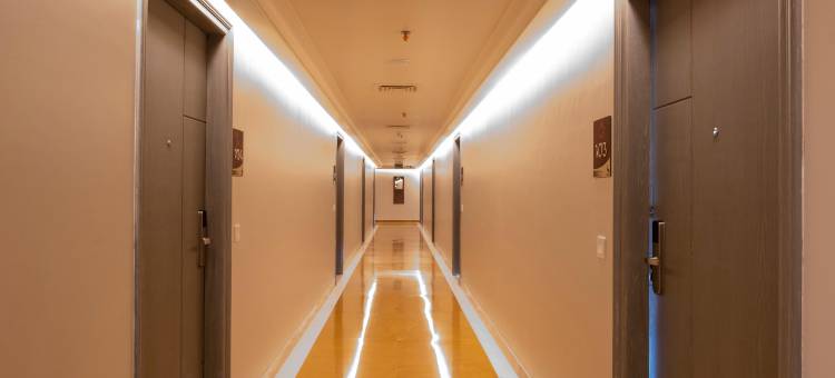 鲁帕尔住宅酒店(Rupal Residency)图片