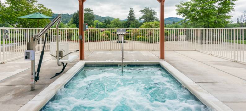 智选假日酒店-罗斯堡-洲际酒店集团旗下(The Lodge at Roseburg)图片