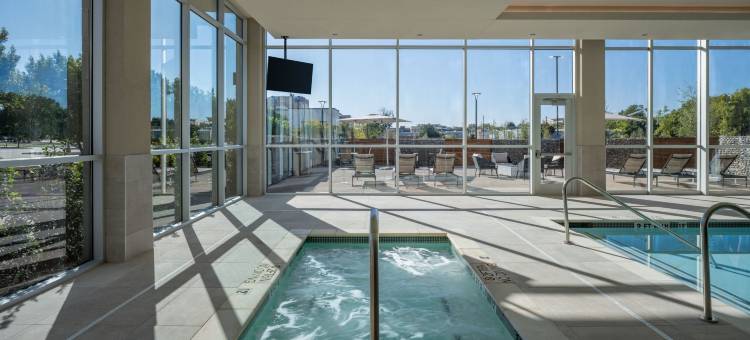 德尔塔万豪酒店-威奇托福尔斯会议中心(Delta Hotels by Marriott Wichita Falls Convention Center)图片