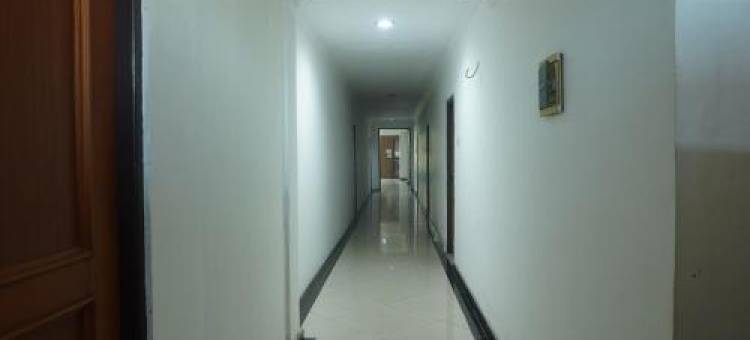 OYO 93654 Gr Kost Kaladan图片