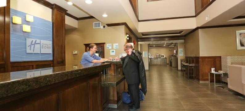 威农智选假日套房酒店(Holiday Inn Express & Suites VERNON by IHG)图片