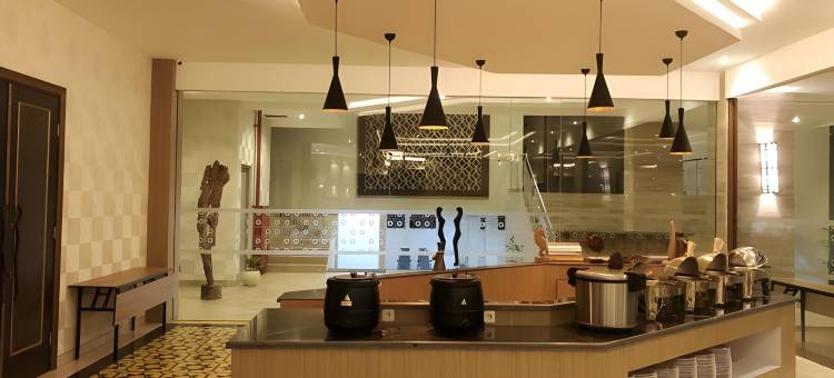 林恩莫约克托酒店(Lynn Hotel Mojokerto)图片