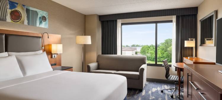 Crowne Plaza 奥本希尔斯(Crowne Plaza Auburn Hills)图片