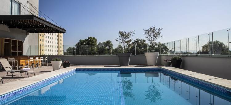 塞拉亚加莱里亚斯假日酒店(Fiesta Inn Celaya Galerias)图片