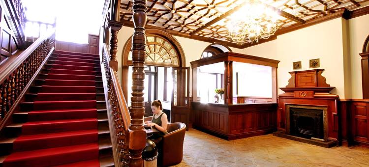 瑞士小屋帕玛旅馆(Palmers Lodge Swiss Cottage)图片