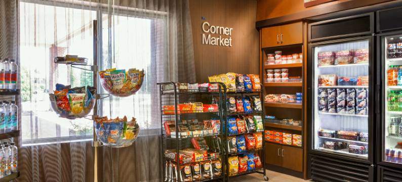 韦尔顿万枫酒店及套房(Fairfield Inn & Suites Weirton)图片