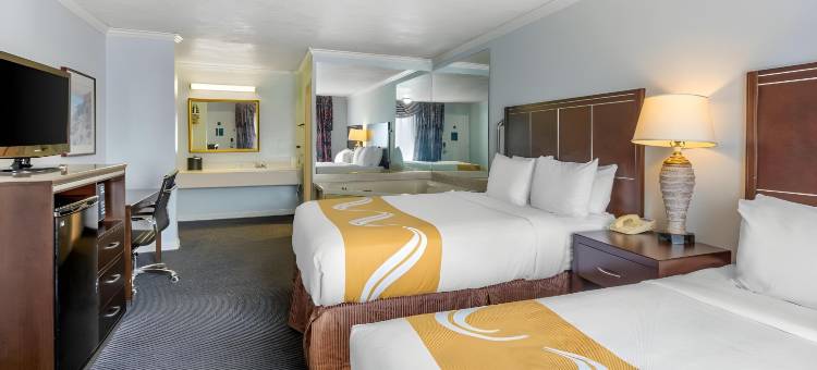 布埃纳帕克套房酒店(The Buena Park Hotel & Suites)图片