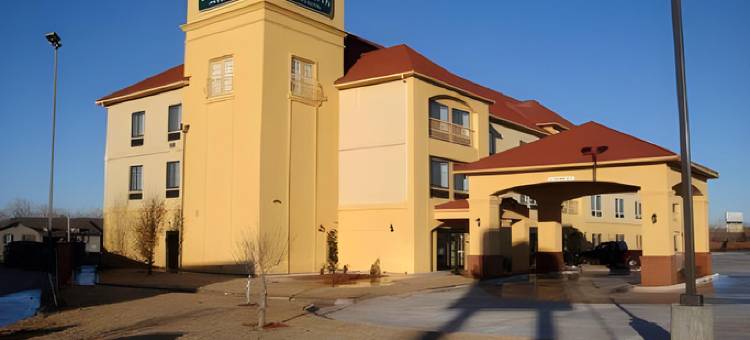俄克拉何马城育空拉昆塔温德姆套房酒店(La Quinta Inn & Suites by Wyndham Oklahoma City -Yukon)图片