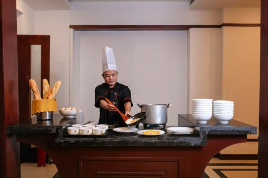 Sao Mai HotelHotel Overview