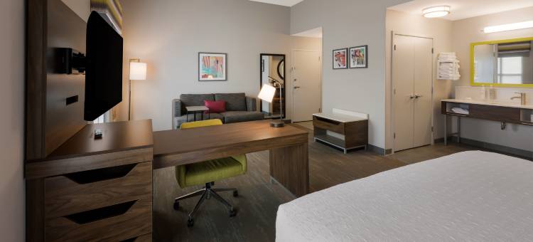 希尔顿欢朋套房酒店-弗雷德里克斯堡(Hampton Inn & Suites Fredericksburg-at Celebrate Virginia)图片