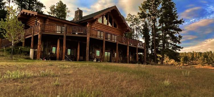 爷爷之家. 专属, 惊艳, 私人原木屋. 火坑 & 池塘(Grandpa’s Place. Exclusive, Stunning, Private Log Home. Firepit & Pond)图片