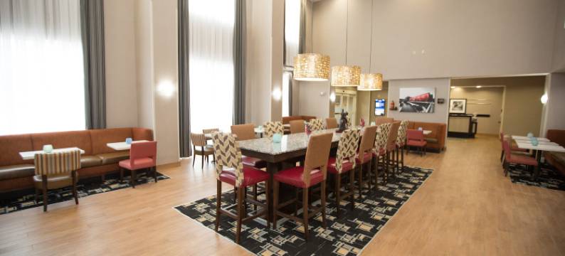 俄克拉何马城机场欢朋酒店及套房(Hampton Inn & Suites Oklahoma City Airport)图片