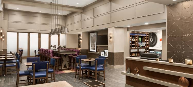 欢朋酒店及套房西雅图/伦顿，华(Hampton Inn and Suites Seattle/Renton)图片