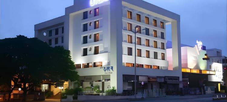 优特萨豪华酒店(Hotel Utsav Deluxe)图片