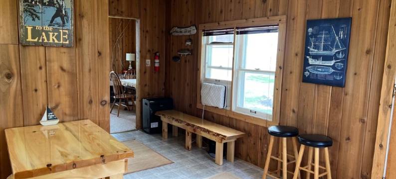 Welcome to the "Lake Cottage"  where lake Michigan waves are calling图片