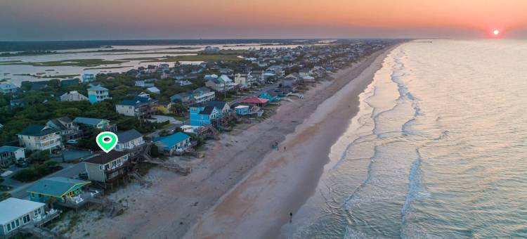 Topsail岛海滨4卧室/4浴室度假屋 - 最佳景观；含床品及毛巾(Oceanfront 4BD/4BA - BEST VIEWS on Topsail Island; Inc. linens & towels)图片