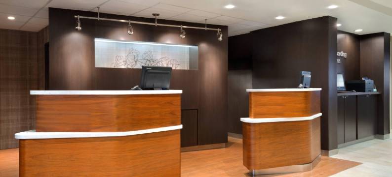 代顿比弗克里克万怡酒店(Courtyard Dayton Beavercreek)图片