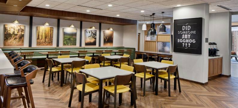 科妮莉亚万枫酒店(Fairfield Inn & Suites Cornelia)图片