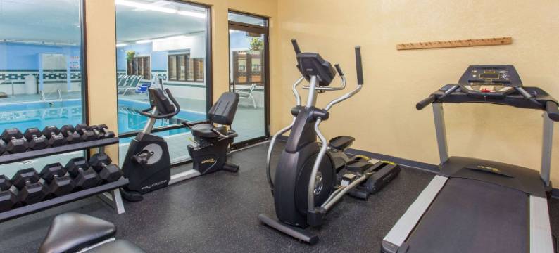 巴撒尔特华美达酒店(Ramada Limited Decatur)图片