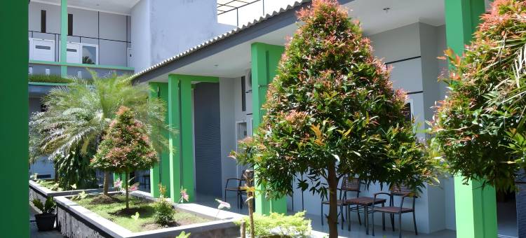 红门伊斯兰酒店靠近普罗博林戈市政厅2号(RedDoorz Syariah Near Balai Kota Probolinggo 2)图片