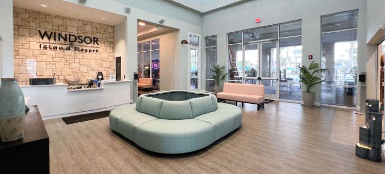 Upstay十卧室家庭度假屋，带泳池、热水浴缸和游戏室(Upstay 10Br Family Retreat w Pool Hot Tub & Games)图片