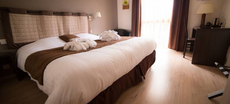 贝斯特韦斯特 勒克洛德洛布鲁日酒店(Best Western Le Clos de l'Aube Rouge)图片