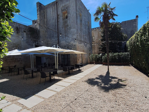 多梅尼卡尼切斯特罗酒店