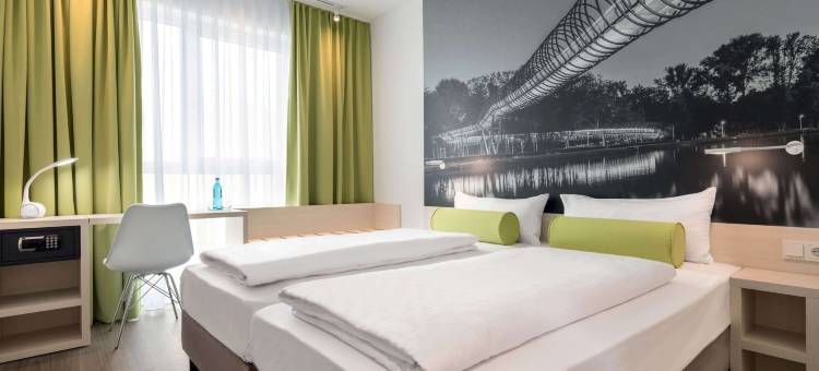 奥伯豪森温德姆速8酒店(Super 8 by Wyndham Oberhausen)图片