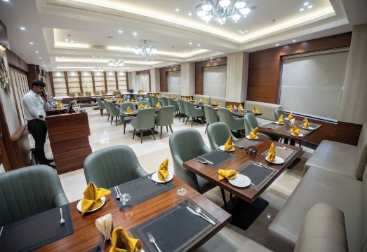 Arcadia HotelHotel Overview