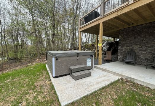 Big and Boulder Hotel Overview