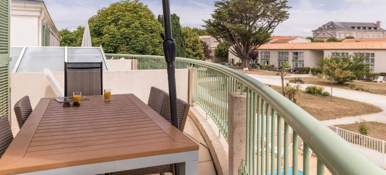 雷岛皮耶雷假日总督宫住宅(Résidence Pierre & Vacances le Palais des Gouverneurs)图片