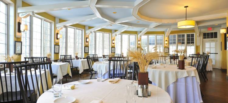 雅芳老农场酒店(Avon Old Farms Hotel)图片