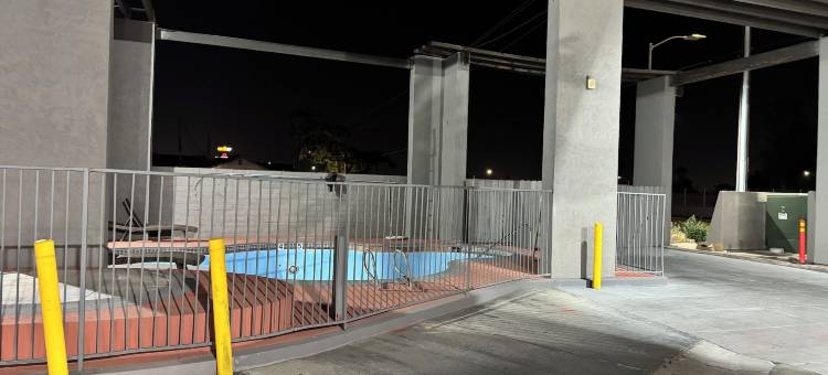 Baymont by Wyndham Bakersfield图片