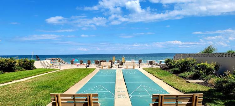 Beach View and Pool Access - Bright and Inviting Getaway图片
