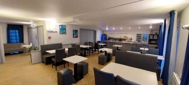 拉芙雷基里亚德饭店(Kyriad Hôtel la Fleche)图片