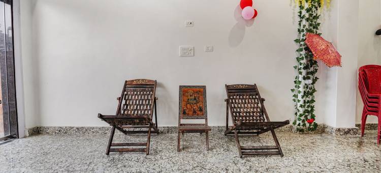 Fabhotel 拉加夫 拉杰 小旅馆(FabHotel Raghav Raj Inn - Bharat Kala Bhavan)图片