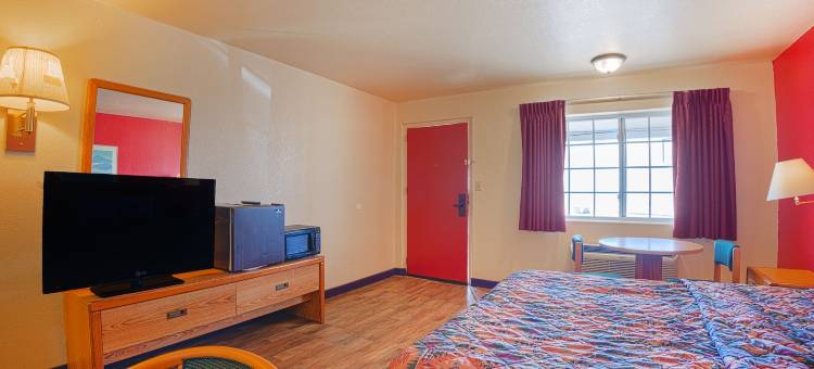 OYO洛兹堡假日酒店(Holiday Motel by OYO Lordsburg I-10)图片