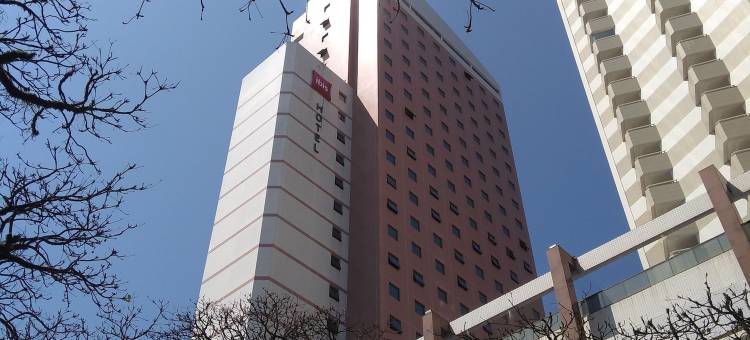 宜必思桑托斯贡扎加海滩酒店(Ibis Santos Gonzaga Praia)图片