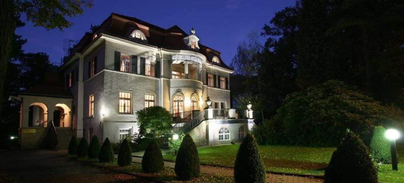 户外生活别墅公寓(Aparthotel Villa Freisleben)图片