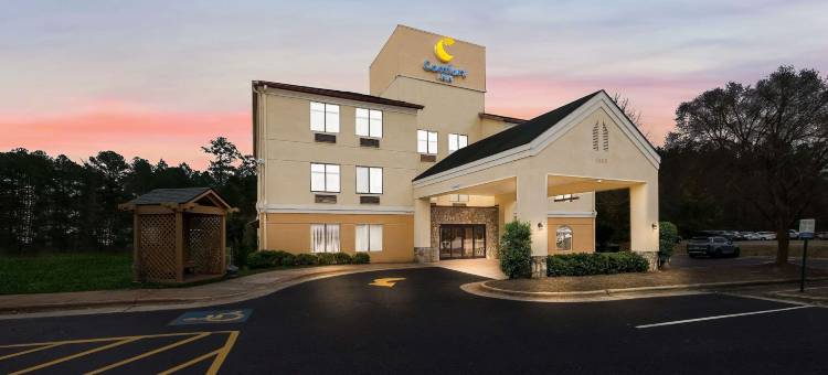 费耶特维尔I-95舒适酒店(Comfort Inn Fayetteville I-95)图片