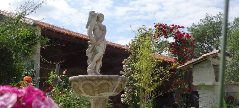 拉丰特奈尔住宿加早餐旅馆(La Fontenelle Chambres d'Hôtes)图片