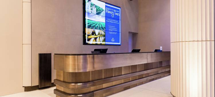 希尔顿尼亚加拉瀑布/瀑布景观套房酒店(Hilton Niagara Falls/ Fallsview Hotel and Suites)图片