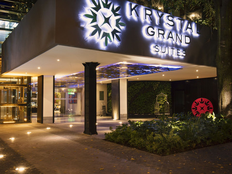 克里斯塔尔起义者套房大酒店