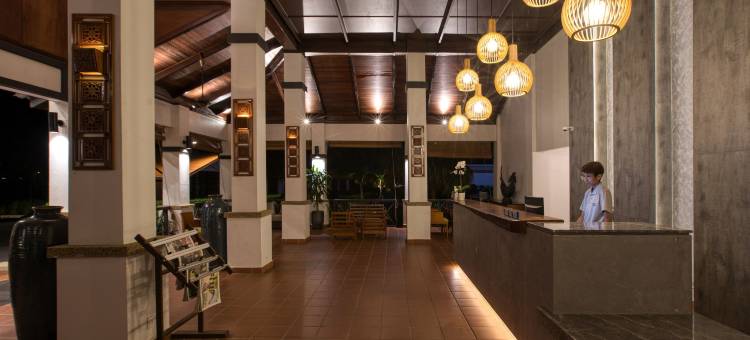 阿蒂娜海滩度假村(Adena Beach Resort)图片