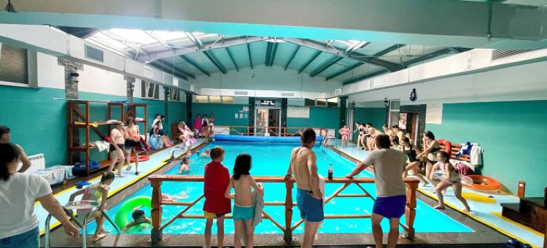 苏拉格提洛尔阿里尼斯小屋酒店(Cabana Sura Getilor Arinis)图片