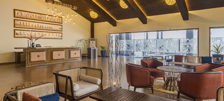 夏玛萨罗瓦门廊酒店(Shyama Sarovar Portico)图片