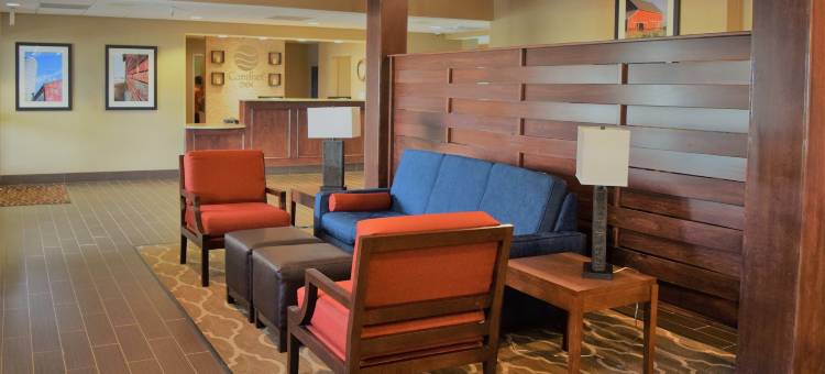 拉波特舒适酒店(Comfort Inn la Porte)图片
