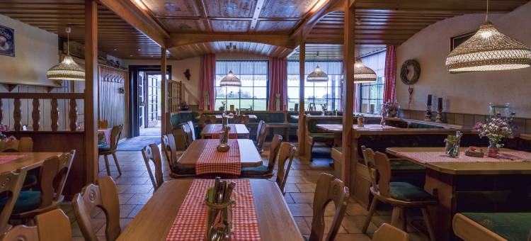 亨特罗德贝尔加斯霍夫酒店(Berggasthof & Hotel Hinterrod)图片