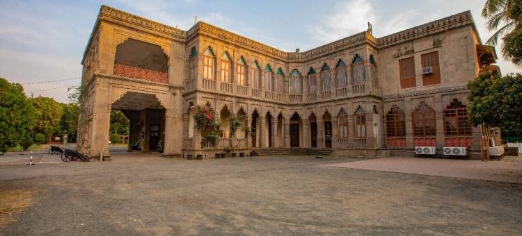 尼兰巴格宫酒店(Nilambag Palace Hotel)图片